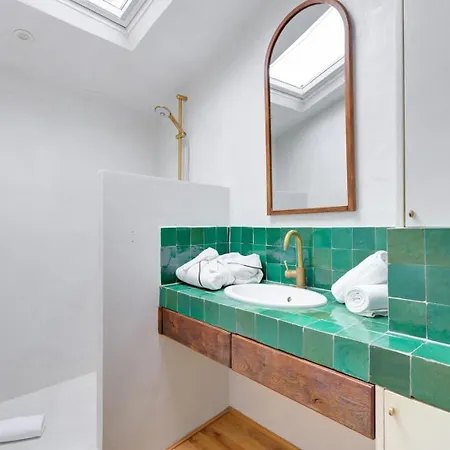 Bnbnook - Latin Quarter 2br - Walk To The Seine Apartment Paris
